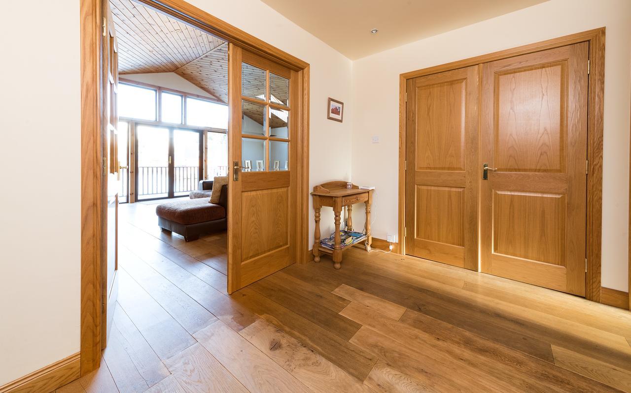 Lodge 9 Glengoulandie Lodges อาเบอร์เฟลดี ภายนอก รูปภาพ